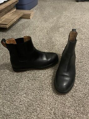 Cute leather Madewell boots